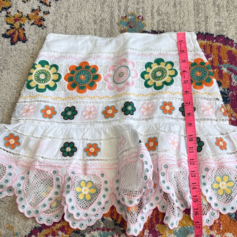Zara Floral Embroidered White Skirt Size Small - Picture 7 of 7